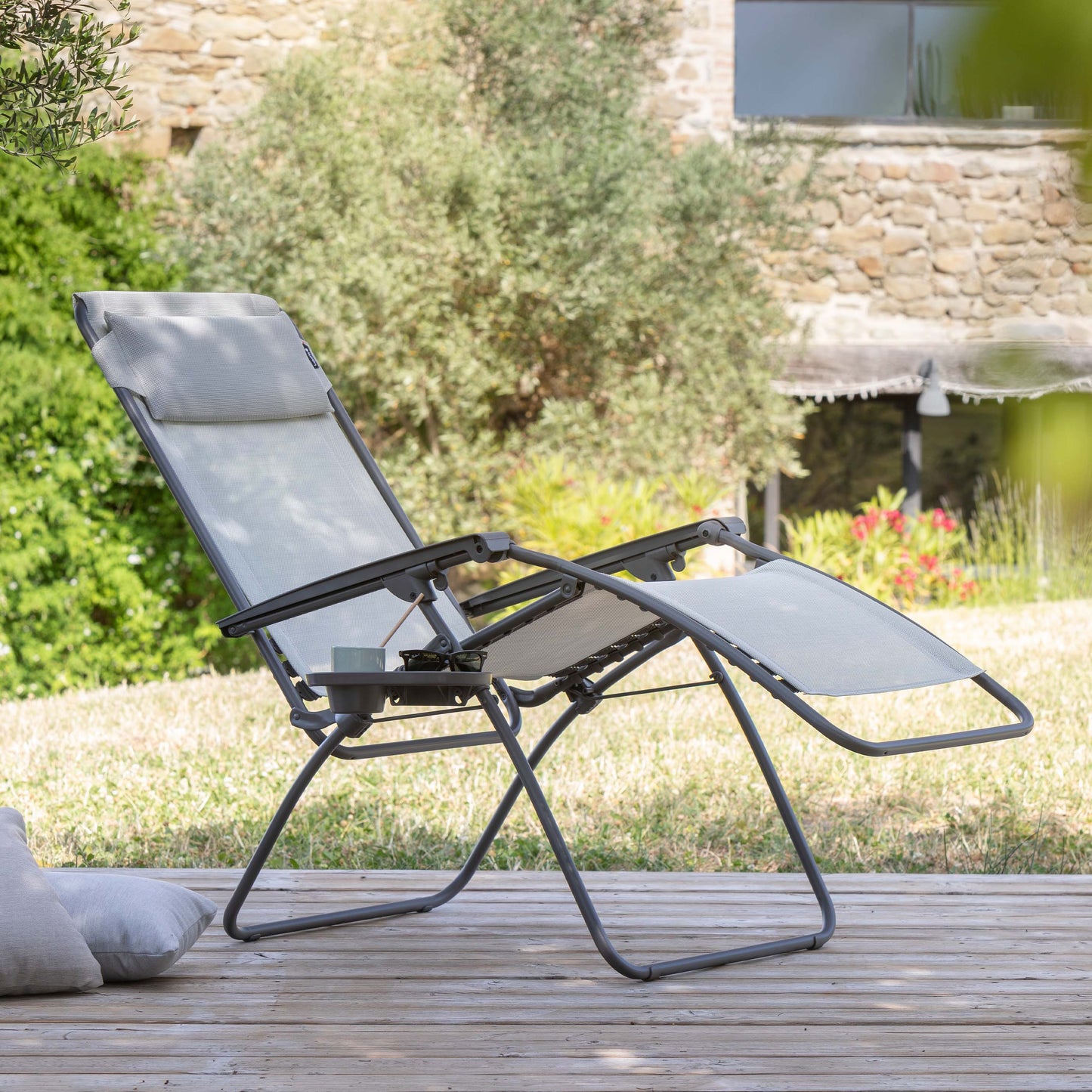 SET OF 2 RECLINING CHAIRS Lafuma