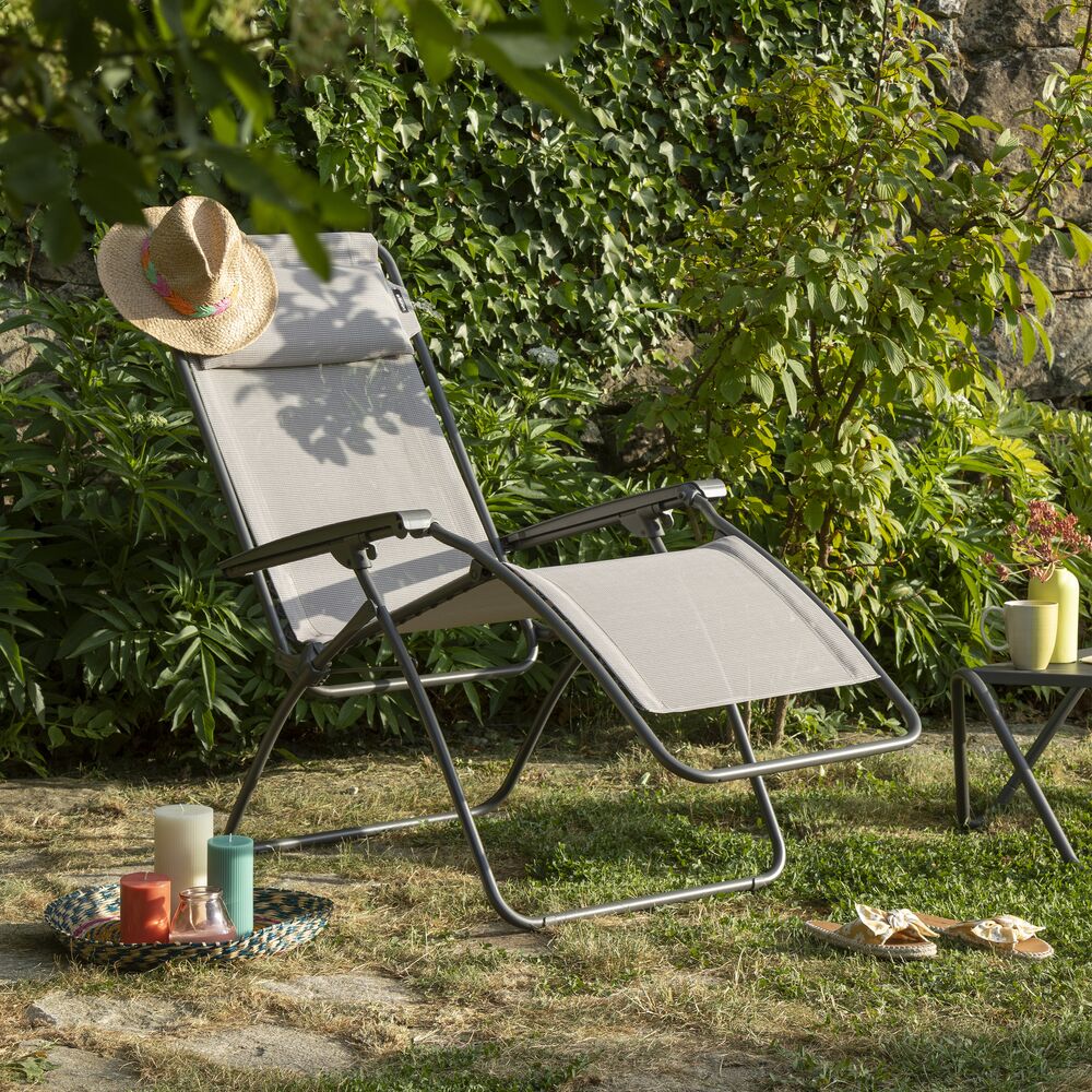 Lafuma Mobilier: french outdoor furniture specialist and manufacturer