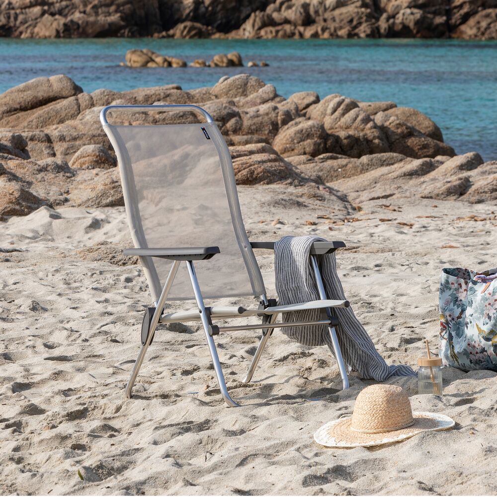 SET OF 2 LOW FOLDING ARMCHAIRS Lafuma