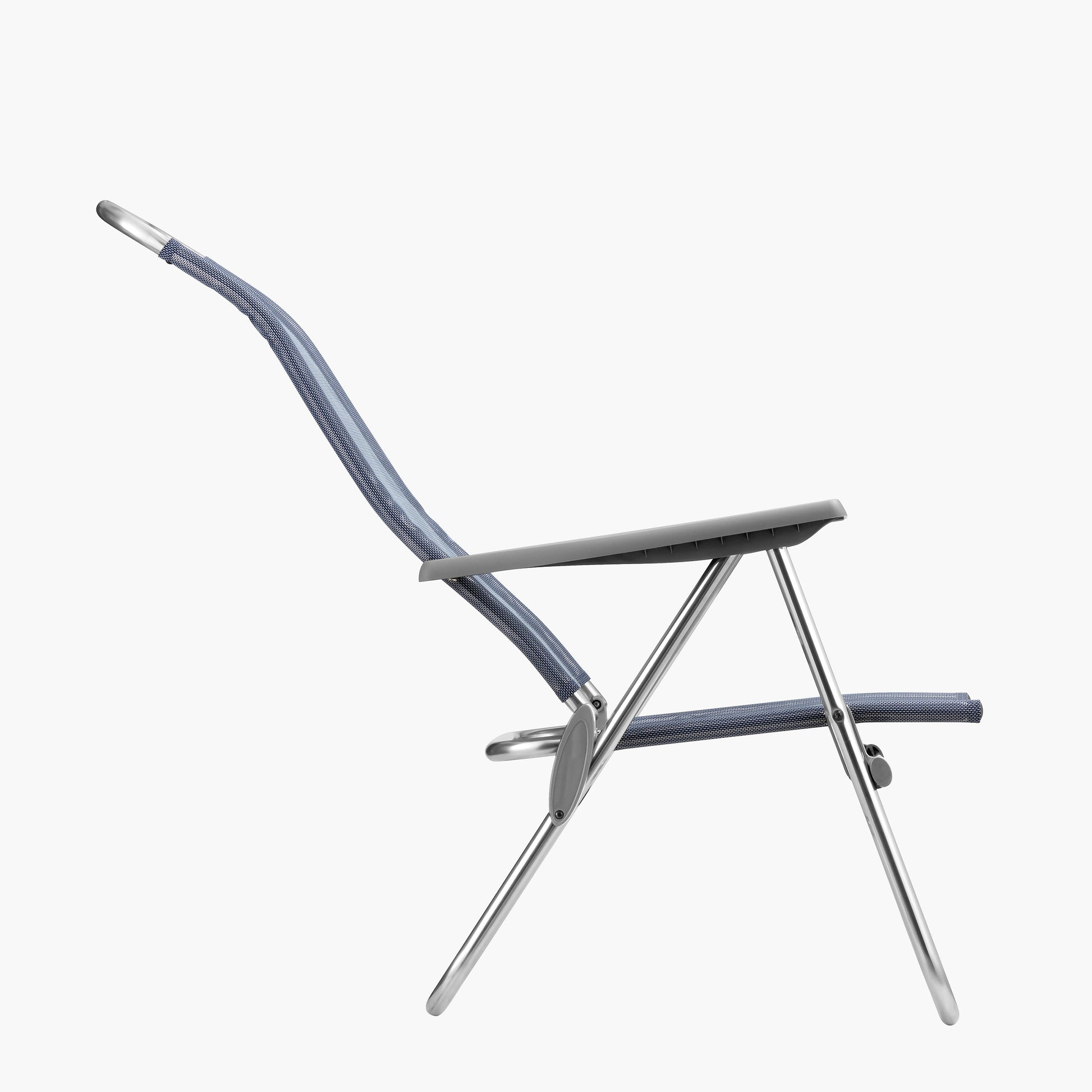 LOW FOLDING ARMCHAIR Lafuma