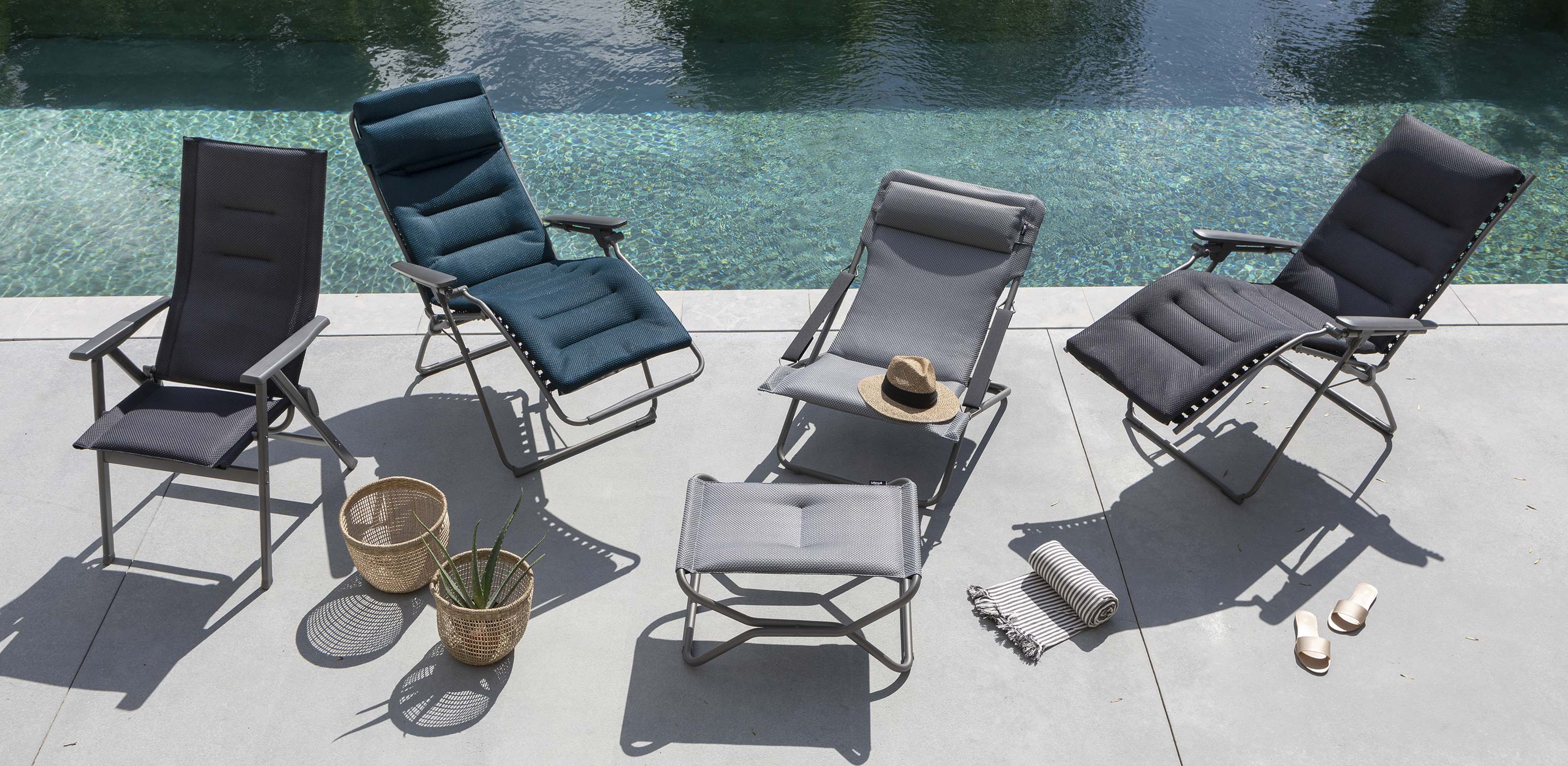 reclining chair evolution BeComfort® dark grey - Main Image