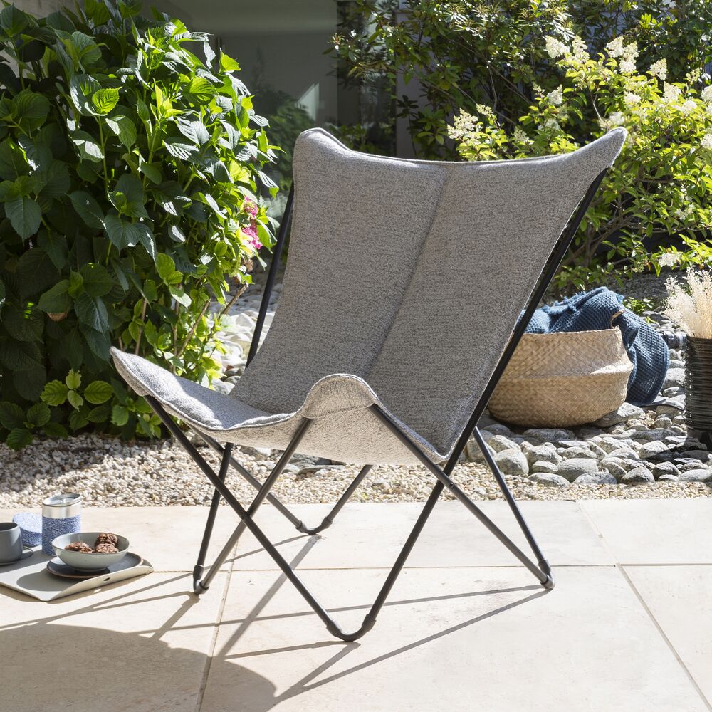 compact backyard furniture